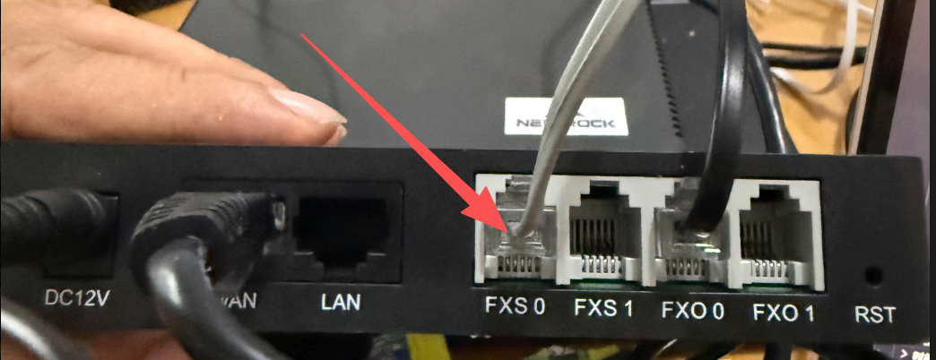 fxs